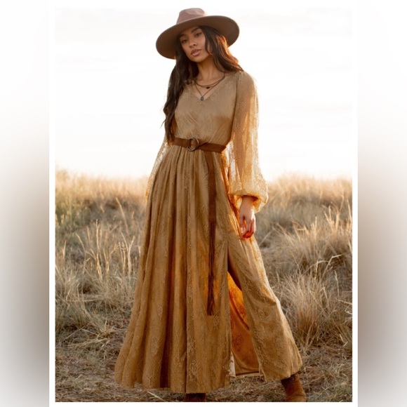 Joyfolie Dresses & Skirts - Joyfolie Long Sleeve Gold Haley Maxi Dress